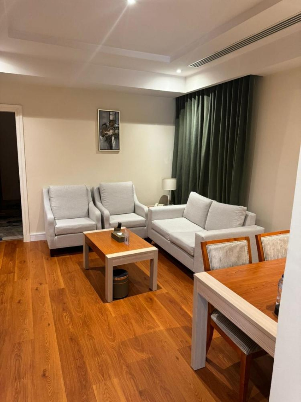 Room image 5